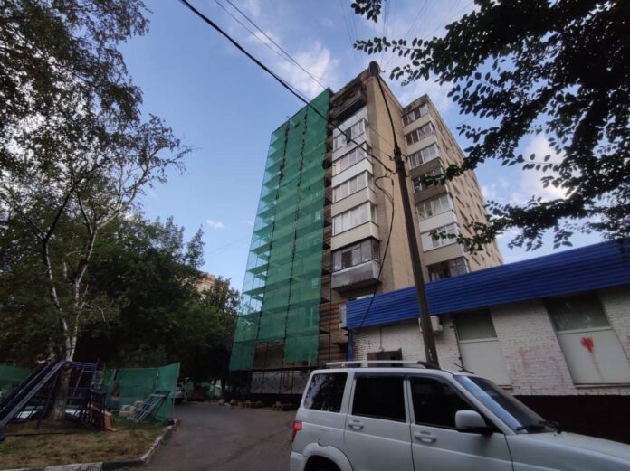 В Климовске приступили к капитальному ремонту дома 11/1 по улице Ленина