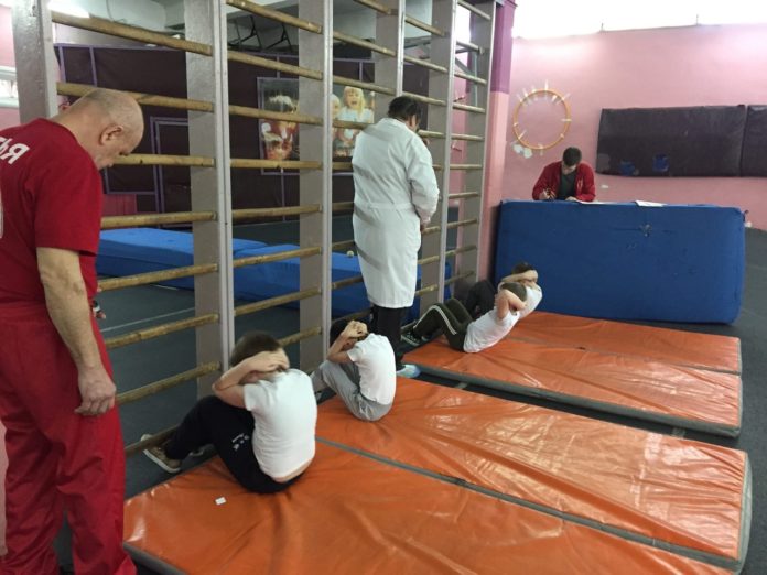 Ученики школы № 25 приняли участие в сдаче нормативов ГТО Ученики школы № 25 приняли участие в сдаче нормативов ГТО