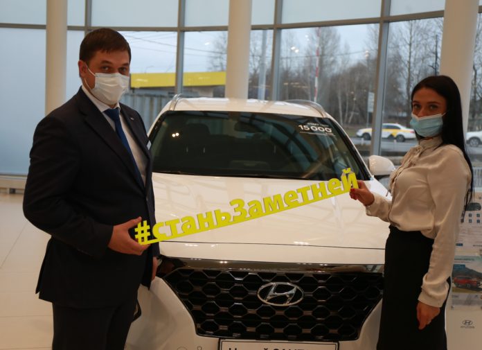 В Подольске провели информационно-пропагандистскую акцию по безопасности дорожного движения в автосалоне