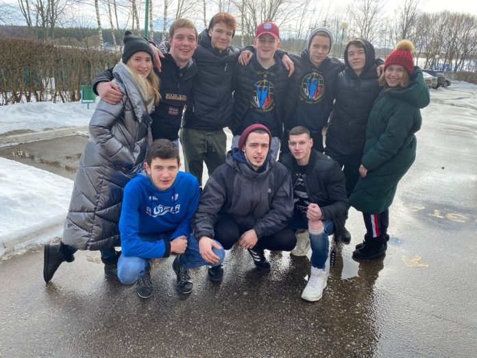 150 студентов приняли участие в зимнем туристско-спортивном слёте молодежи в центре «Мечта»