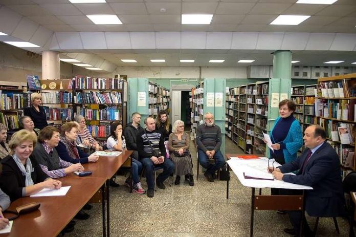 Председатель Комитета по строительству и архитектуре встретился с ветеранской организацией «Подольские просторы» Председатель Комитета по строительству и архитектуре встретился с ветеранской организацией «Подольские просторы»