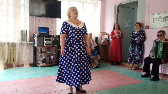 Концерт хора «Русской песни» состоялся в климовском центре «Надежда» Концерт хора «Русской песни» состоялся в климовском центре «Надежда»