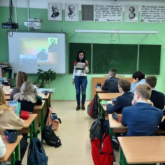 Для учащихся школы № 32 прошел литературный час “Поэзия Великих русских писателей” Для учащихся школы № 32 прошел литературный час “Поэзия Великих русских писателей”