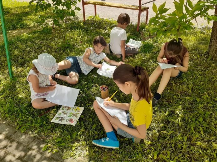 Экологическая викторина для детей прошла в Кузнечиках Экологическая викторина для детей прошла в Кузнечиках