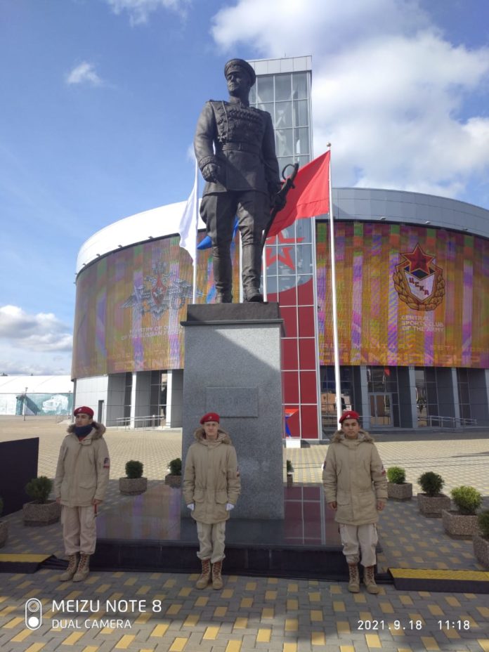 В торжественном открытии 58 Чемпионата мира по боксу среди военнослужащих приняли участие подольские юнармейцы