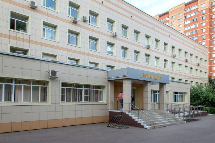 В рамках Губернаторской программы «Наша поликлиника» ведется ремонт поликлиники Климовской центральной больницы В рамках Губернаторской программы «Наша поликлиника» ведется ремонт поликлиники Климовской центральной больницы