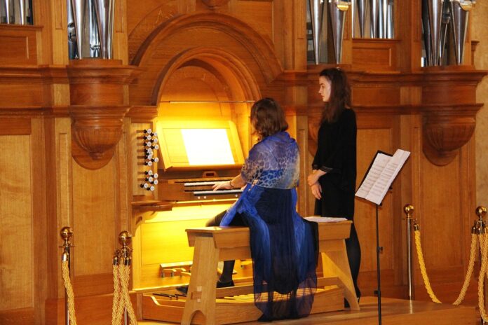 Концерт «Музыка. Стили. Эпохи.» состоялся в КПЦ “Дубровицы”