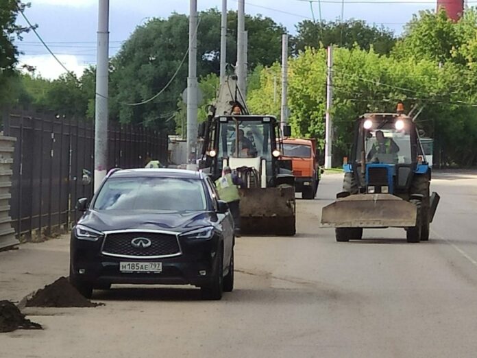 Глава округа Николай Пестов дал поручения по наведению порядка на строительных площадках при реконструкции... Глава округа Николай Пестов дал поручения по наведению порядка на строительных площадках при реконструкции...