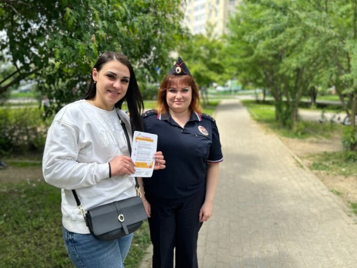 В Подольске полицейские провели профилактическую акцию «Не дай себя обмануть» В Подольске полицейские провели профилактическую акцию «Не дай себя обмануть»