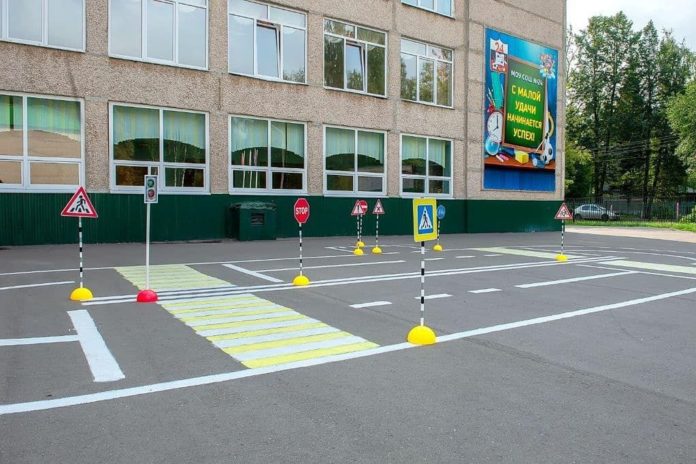 Состоялась проверка подготовки образовательных учреждений Большого Подольска к новому учебному году Состоялась проверка подготовки образовательных учреждений Большого Подольска к новому учебному году