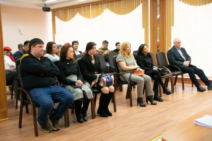 В Подольске обсудили вопросы поддержки военнослужащих в зоне СВО В Подольске обсудили вопросы поддержки военнослужащих в зоне СВО