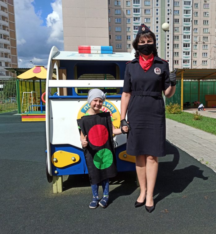 В детском саду №19 состоялось празднование Международного дня светофора В детском саду №19 состоялось празднование Международного дня светофора