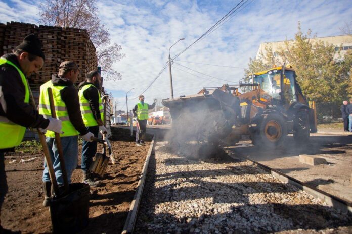 Обустройство тротуаров завершается на улице Халатова в Подольске Обустройство тротуаров завершается на улице Халатова в Подольске