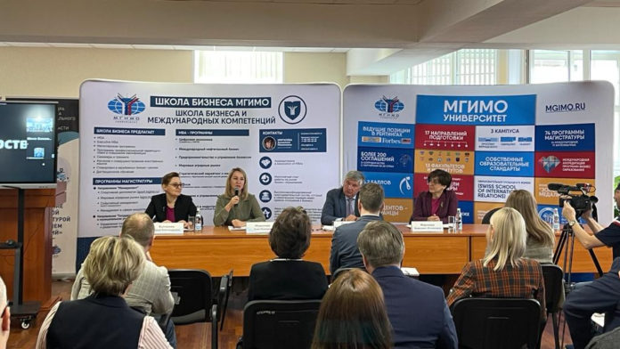 В Подмосковье стартовала программа повышения квалификации для представителей фондов капремонта В Подмосковье стартовала программа повышения квалификации для представителей фондов капремонта