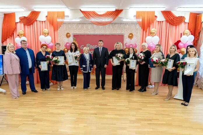 В День дошкольного работника глава Подольска встретился с воспитателями В День дошкольного работника глава Подольска встретился с воспитателями