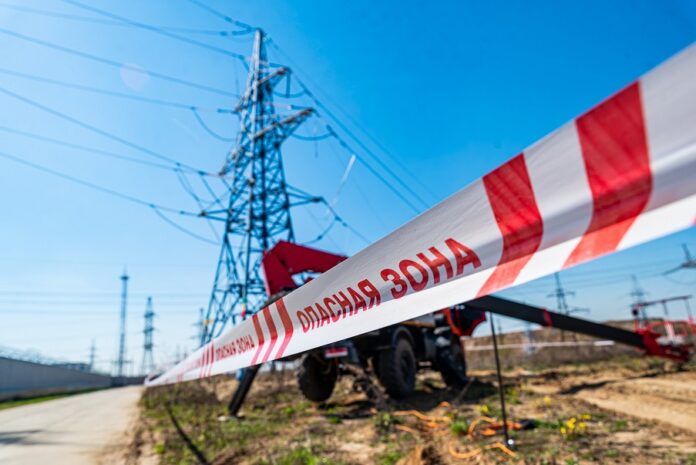 Энергетики предупреждают: несогласованные работы в охранных зонах ЛЭП смертельно опасны! Энергетики предупреждают: несогласованные работы в охранных зонах ЛЭП смертельно опасны!