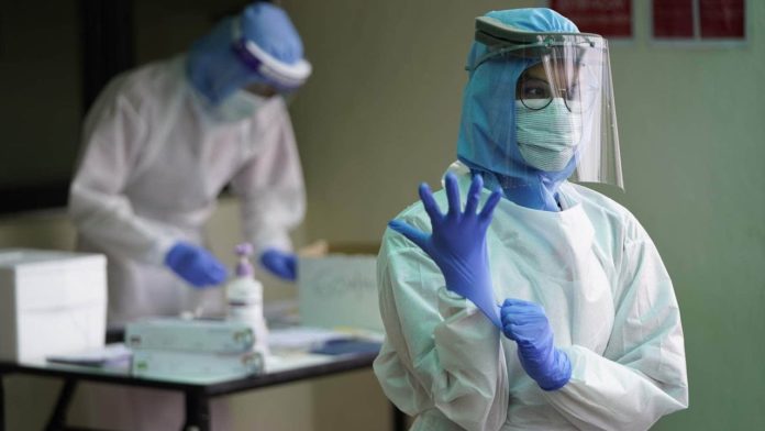 ЕМЦ продолжает поиск медперсонала для больниц