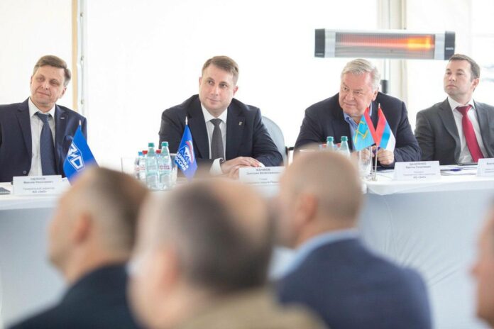 На Подольском машиностроительном заводе состоялся выездной совет по вопросам промышленности и предпринимательства при администрации На Подольском машиностроительном заводе состоялся выездной совет по вопросам промышленности и предпринимательства при администрации