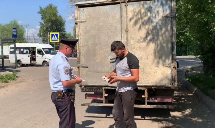 Серого возчика выявили в Подольске