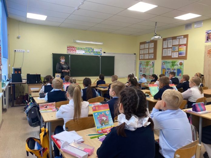 В средней школе № 18 имени Подольских курсантов состоялся мастер-класс по оказанию первой доврачебной... В средней школе № 18 имени Подольских курсантов состоялся мастер-класс по оказанию первой доврачебной...