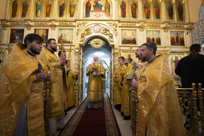 В Воскресенском храме отметили в Подольске 25-летие возрождения приходской жизни В Воскресенском храме отметили в Подольске 25-летие возрождения приходской жизни