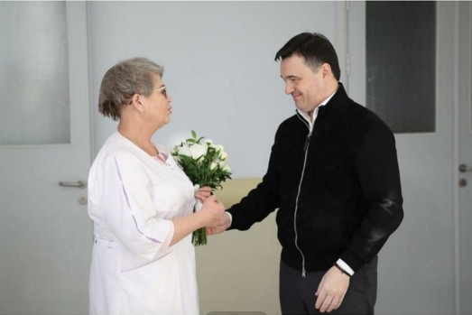 Губернатор Подмосковья Андрей Воробьев вручил подольским медикам ордена Пирогова Губернатор Подмосковья Андрей Воробьев вручил подольским медикам ордена Пирогова