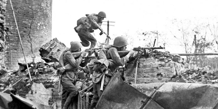 От Сталинграда до Берлина От Сталинграда до Берлина