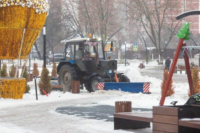 Уборка снега и наледи стала главной темой совещания в администрации Подольска