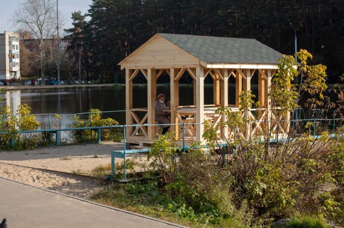 10 беседок установят в местах массового отдыха в Подольске