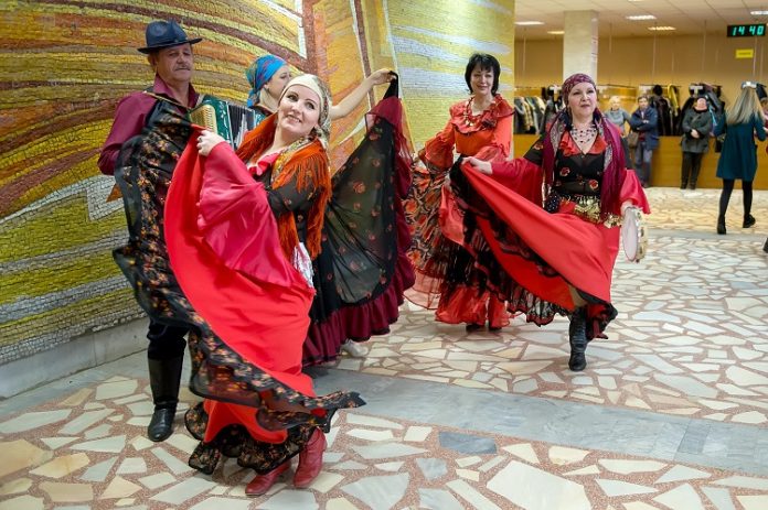 Праздничный вечер, посвященный Дню работника культуры, прошел в Подольске