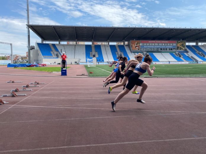 VIII Открытый турнир городов России по легкой атлетике памяти МСМК Надежды Карякиной состоялся на... VIII Открытый турнир городов России по легкой атлетике памяти МСМК Надежды Карякиной состоялся на...