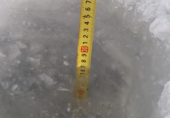 О толщине льда на реке Пахре 7 февраля