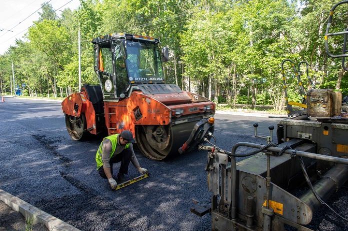 Ремонт дорог продолжается Ремонт дорог продолжается