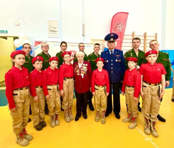 VI открытая военно-патриотическая игра «Юнармейская искорка» прошла в Подольске VI открытая военно-патриотическая игра «Юнармейская искорка» прошла в Подольске