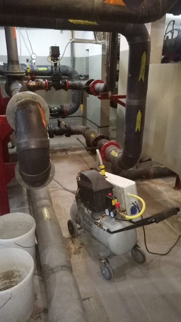 Комплекс мероприятий по подготовке жилого фонда к зиме проводят в микрорайоне Кузнечики