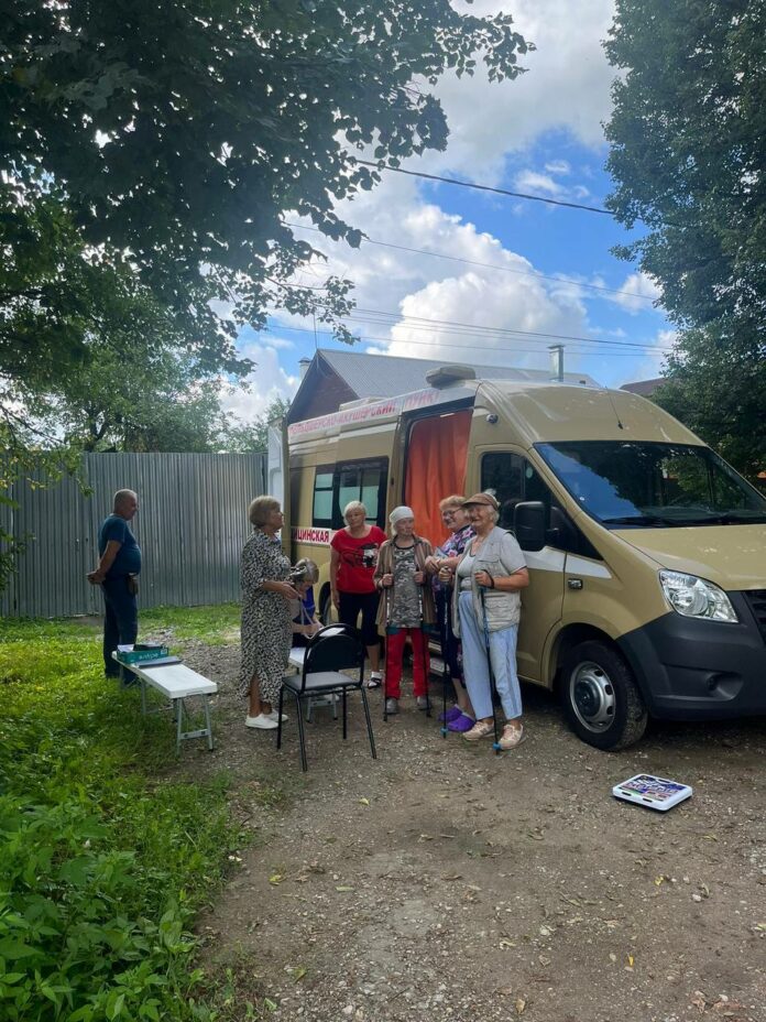 Мобильный ФАП работал в деревне Лаговское