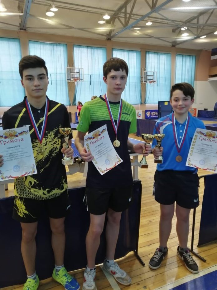 Жители муниципалитета завоевали призовые места на первенстве по настольному теннису