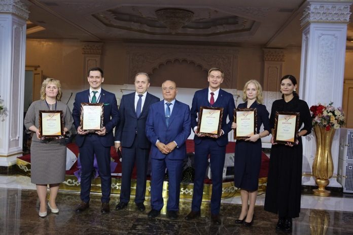 Сегодня станут известны результаты конкурса “Учитель года России – 2019” Сегодня станут известны результаты конкурса “Учитель года России – 2019”