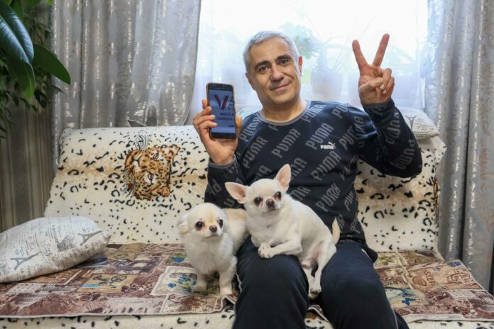 Подольский зоозащитник проголосовал на выборах дистанционно Подольский зоозащитник проголосовал на выборах дистанционно