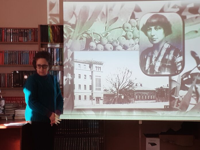 Вечер-воспоминание, посвященный творчеству Марины Цветаевой прошёл в Дубровицкой библиотеке Вечер-воспоминание, посвященный творчеству Марины Цветаевой прошёл в Дубровицкой библиотеке