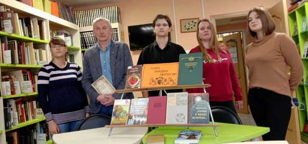 Студия «Имение» приглашает всех желающих на литературные встречи Студия «Имение» приглашает всех желающих на литературные встречи