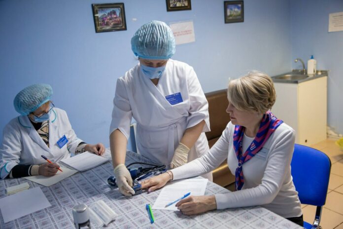 Порядка 30 человек сделали прививку от гриппа на выездной вакцинации 4 сентября в Подольске