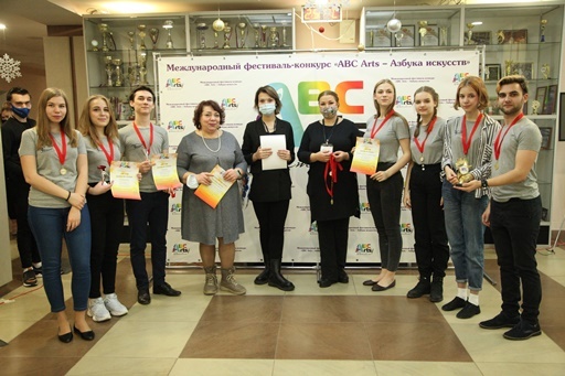 Климовский Театр поэзии «Апплаус» стал лауреатом международного фестиваля