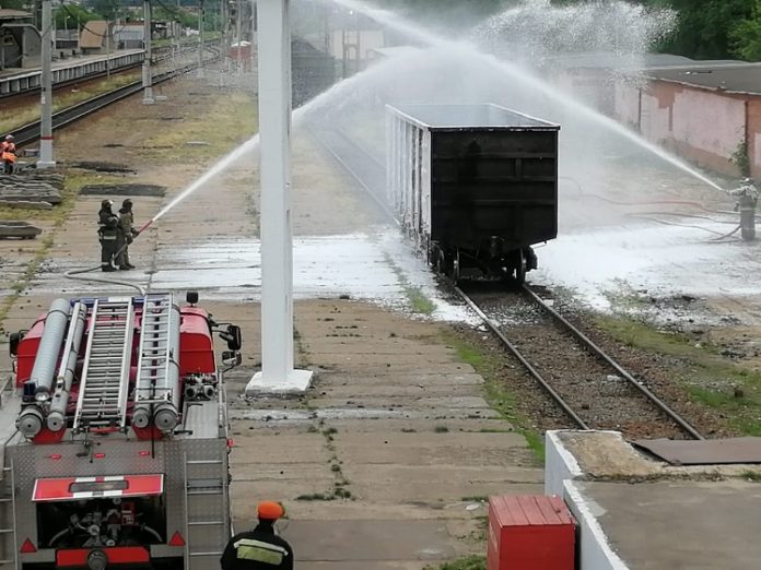 Учения по ликвидации чрезвычайной ситуации техногенного характера прошли на станции Гривно