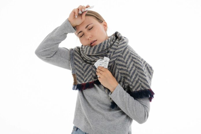 Роспотребнадзор информирует о различиях симптомов гриппа и ОРВИ