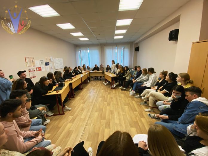 Активисты Подольского Союза Молодёжи успешно провели собрание 20 мая