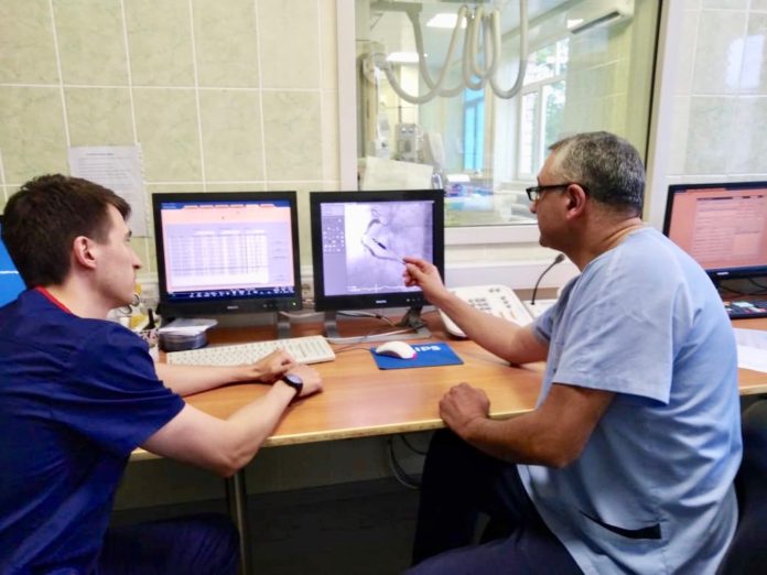 2 июля в радиопрограмме «Будьте здоровы» на вопросы слушателей ответят хирурги Подольской ГКБ 2 июля в радиопрограмме «Будьте здоровы» на вопросы слушателей ответят хирурги Подольской ГКБ