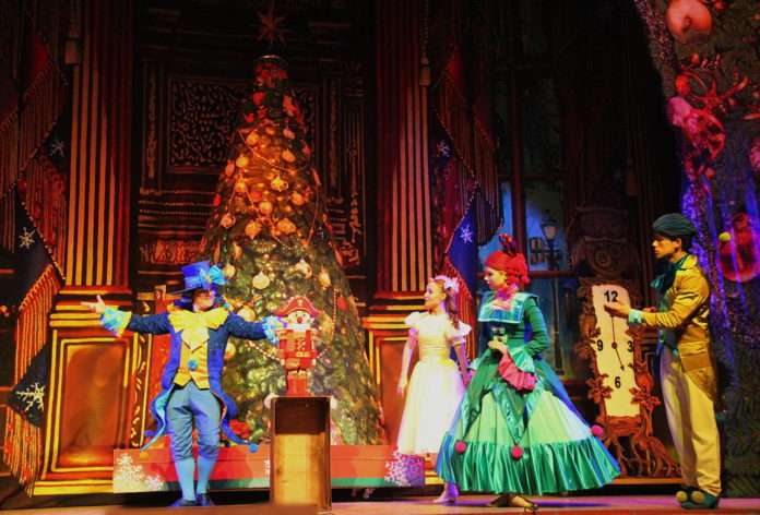 Премьера спектакля под музыку великого композитора П.И. Чайковского «Щелкунчик и кошки» состоялась в КПЦ... Премьера спектакля под музыку великого композитора П.И. Чайковского «Щелкунчик и кошки» состоялась в КПЦ...