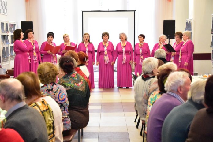 Встреча для ветеранов «Зелёновские посиделки» состоялась в Доме культуры им. Карла Маркса