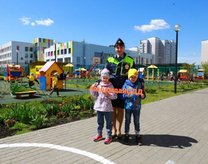 В детских оздоровительных лагерях округа автоинспекторы проводят квесты по ПДД В детских оздоровительных лагерях округа автоинспекторы проводят квесты по ПДД